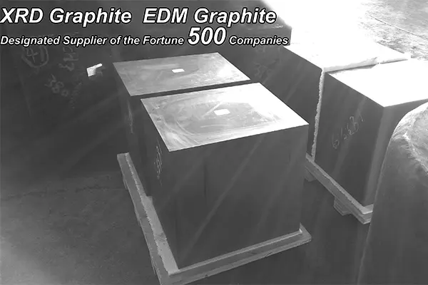 8微米的EDM石墨出口到韩国